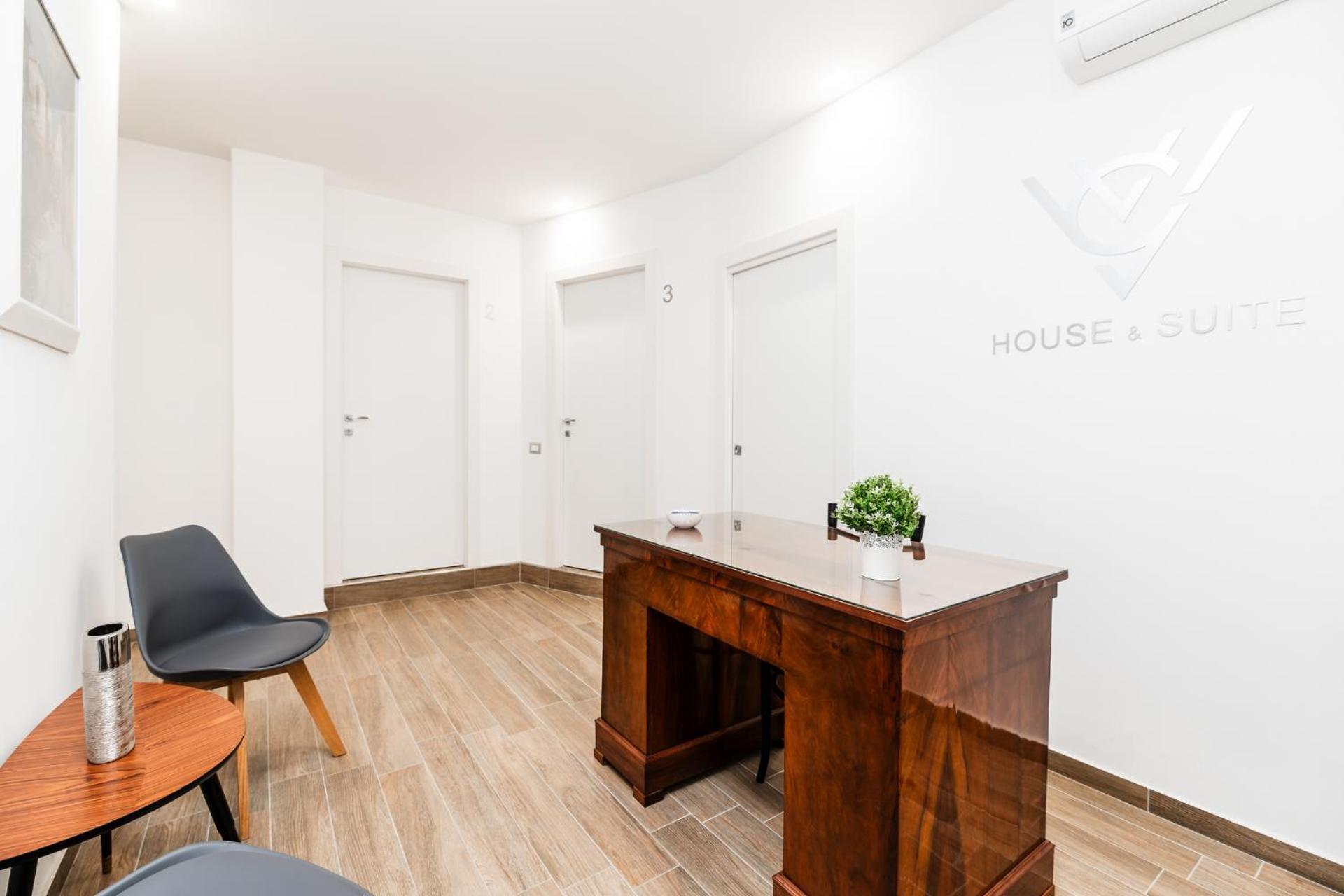 Gasthof Dm House & Catania